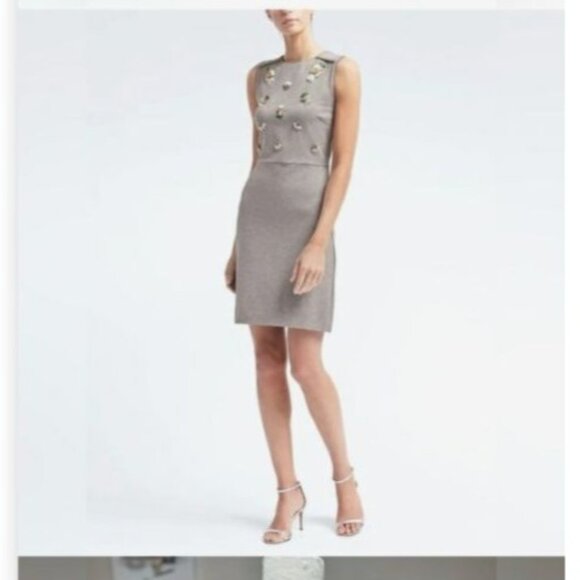 Banana Republic Daisy Embellished Gray Sleeveless Dress Size 10 ponte knit - Picture 4 of 13